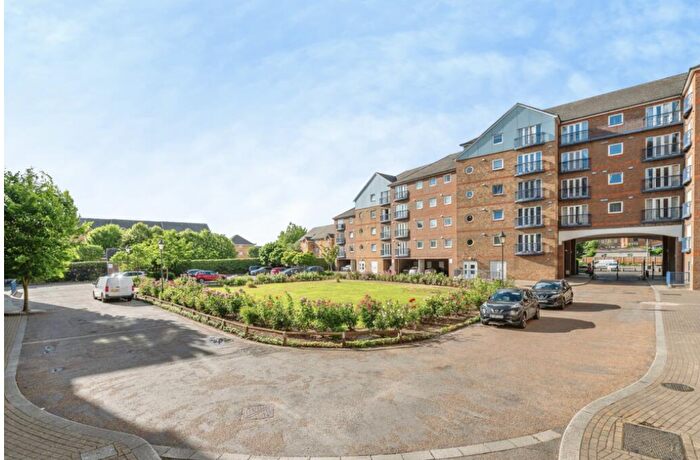2 Bedroom Flat To Rent In Argent Street Argent Court, Grays, RM17