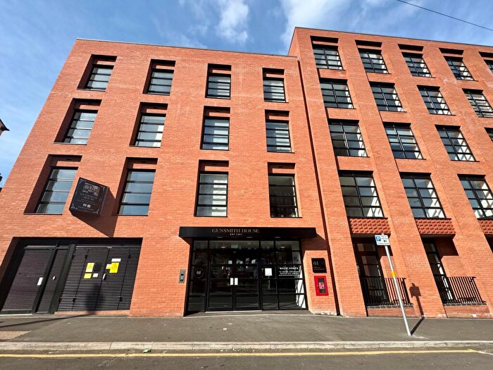 2 Bedroom Apartment To Rent In Gunsmith House, B4