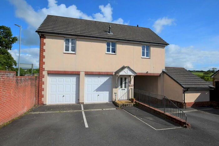 2 Bedroom Apartment To Rent In Kensey Valley Meadow, Launceston, PL15