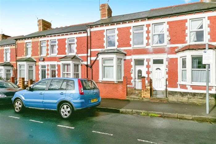 3 Bedroom Terraced House For Sale In Woodlands Road, Barry, CF62