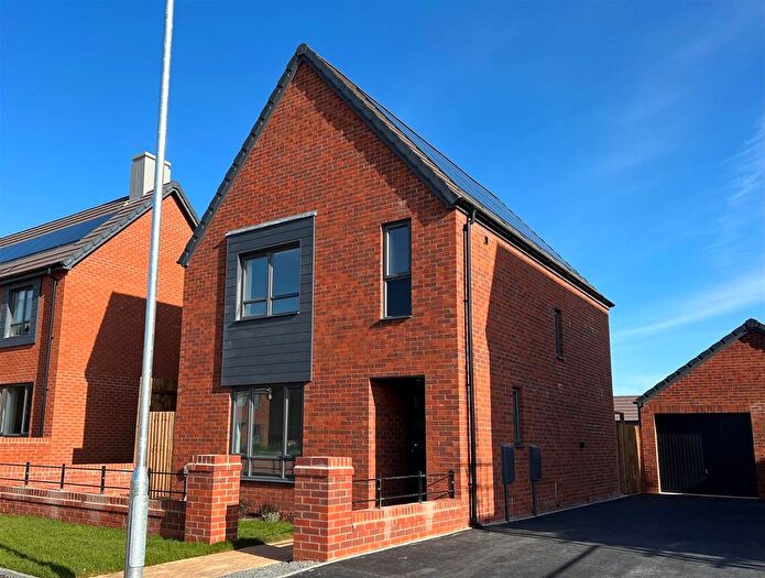 3 Bedroom Detached House To Rent In Doppler Road, Malvern, WR14