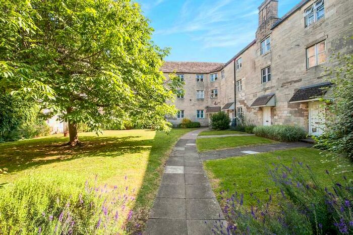 2 Bedroom Property To Rent In Stone Manor, Bisley Road, GL5