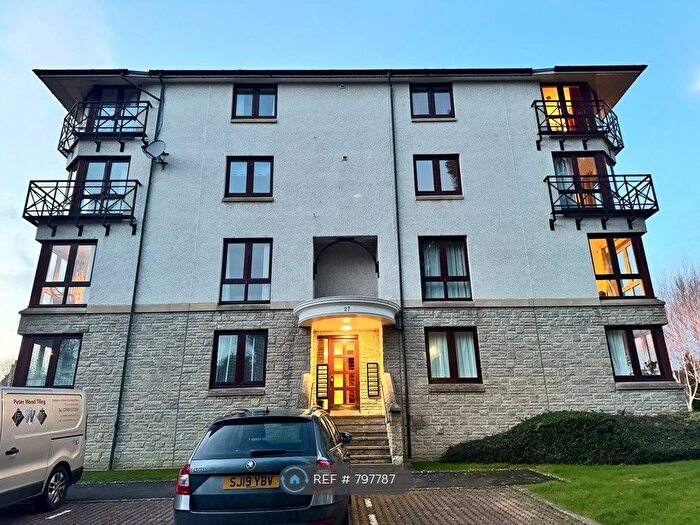 2 Bedroom Flat To Rent In Greenpark, Edinburgh, EH17