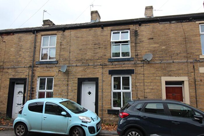 2 Bedroom Terraced House To Rent In Queen Street, Glossop, Derbyshire, SK13