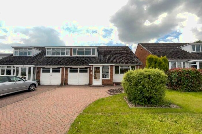 3 Bedroom Property To Rent In Highfield Road, Burntwood, WS7