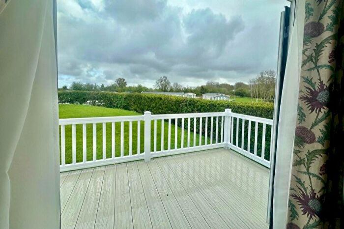 Caravan For Sale In New Pemberton Abingdon (), Waters Edge Country Park, River Rd, Thornton, Lancashire, FY5
