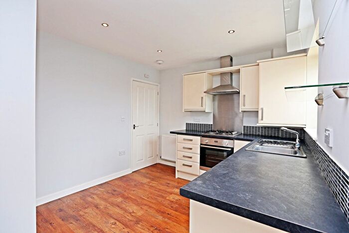 2 Bedroom Cottage For Sale In Newbridge Road, Llantrisant, Pontyclun, CF72