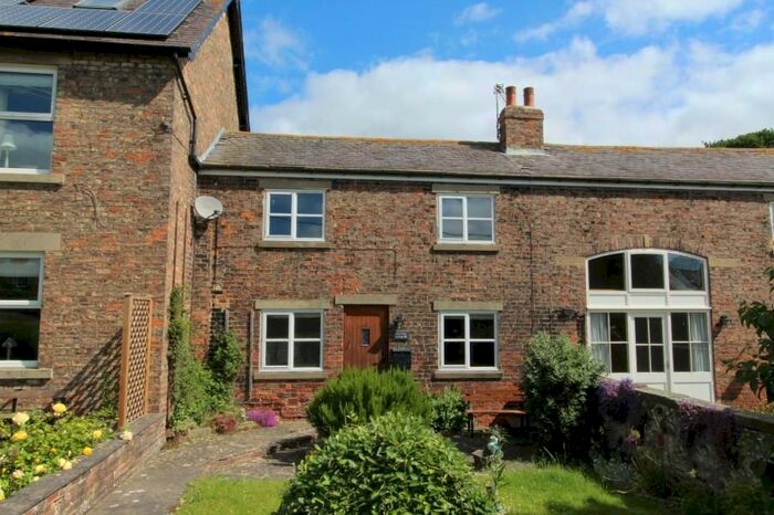 2 Bedroom Cottage To Rent In Plumtree Cottage, Boroughbridge Road, Bishop Monkton, HG3