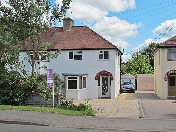 3 Bedroom Semi-Detached House To Rent In Kennington Road, Kennington, Oxford, Oxfordshire, OX1