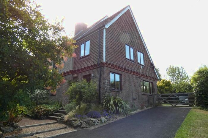 4 Bedroom Semi-Detached House To Rent In Winchet Hill, Goudhurst, Kent, TN17