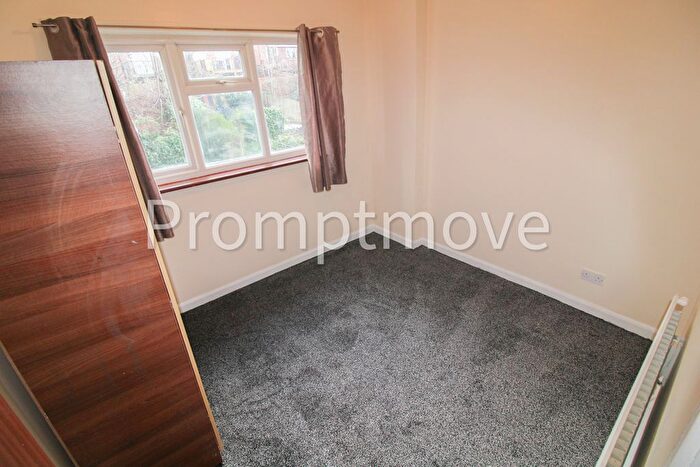 1 Bedroom Property To Rent In Russell Rise, Luton, LU1