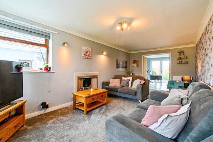 4 Bedroom Detached House For Sale In Cotswold Crescent, Bury, Greater Manchester, BL8