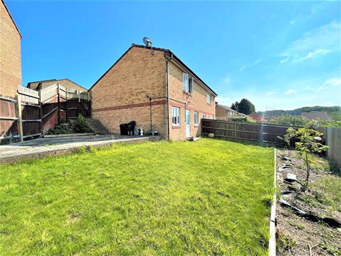 2 Bedroom Semi Detached House For Sale In Chestnut Way, Newhaven, BN9