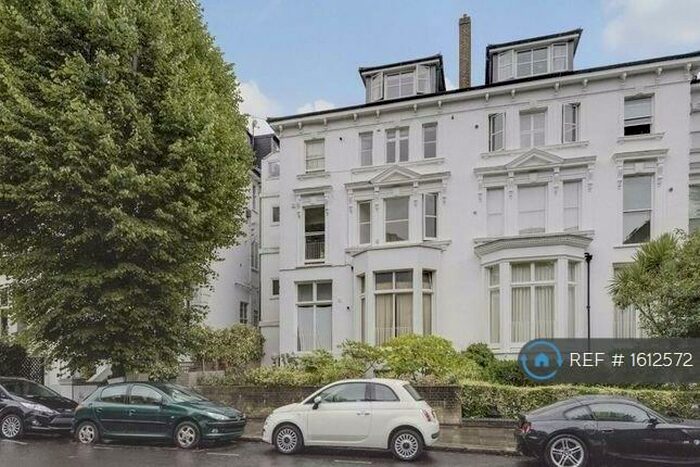 Studio To Rent In Belsize Grove, London, NW3