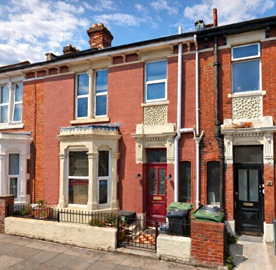 3 Bedroom Terraced House For Sale In Sandringham Road, Portsmouth, Hampshire, PO1