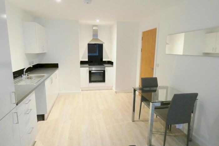 2 Bedroom Flat To Rent In Cross Street, Preston, PR1
