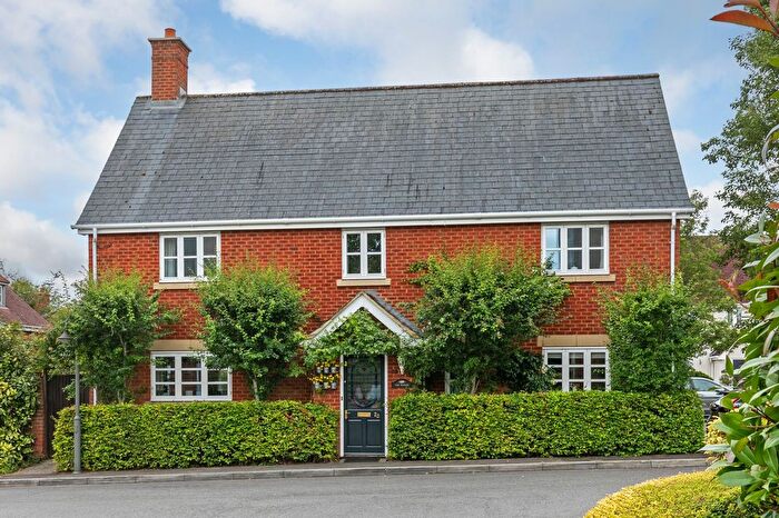 4 Bedroom Detached House For Sale In Sutton Park Road, Sutton Scotney, SO21