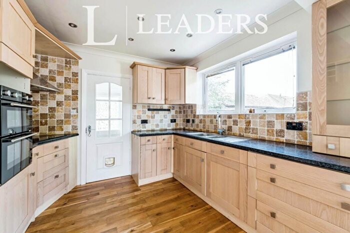 2 Bedroom Detached House To Rent In Sea Lane, Rustington, BN16