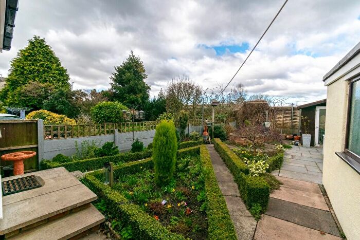 3 Bedroom Semi-Detached Bungalow For Sale In Bescar Brow Lane, Scarisbrick, L40