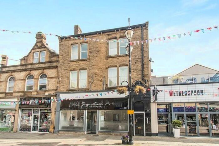 1 Bedroom Apartment To Rent In Queen Street, Morley, LS27