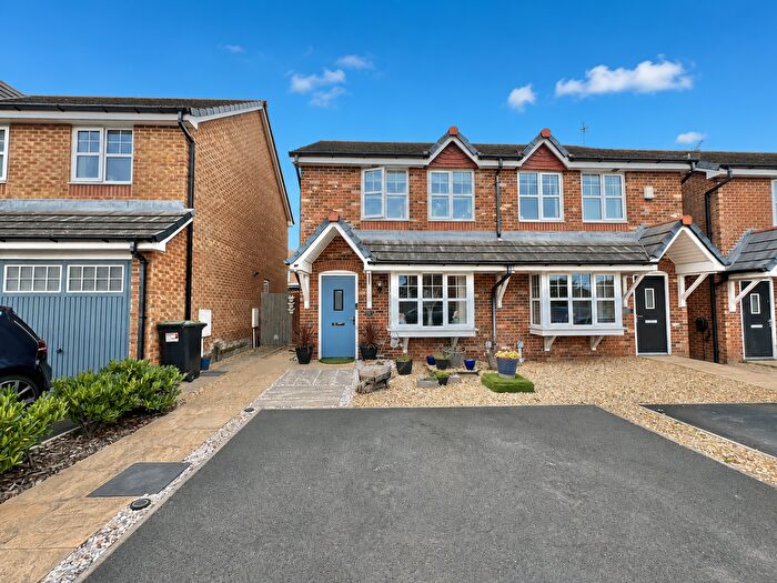 3 Bedroom Semi-Detached House For Sale In Tallington Close, Thornton, FY5