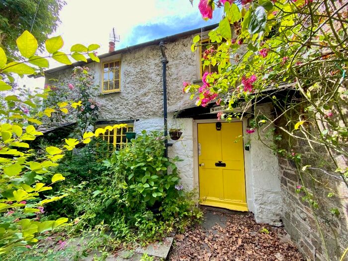 2 Bedroom Cottage For Sale In , St Kew Highway, PL30