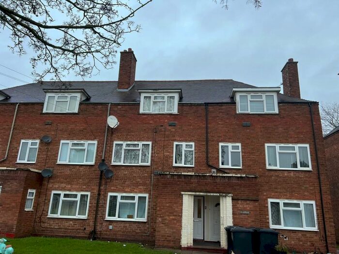 2 Bedroom Flat To Rent In Clopton Road, Sheldon, B33