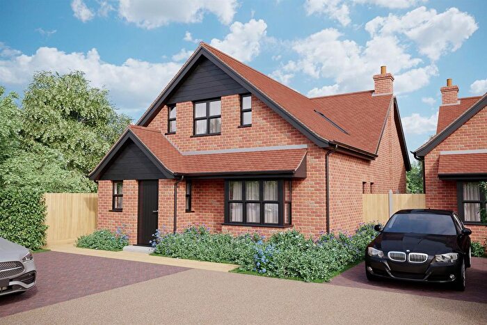 4 Bedroom Detached House For Sale In Banters Lane, Great Leighs, Chelmsford, CM3
