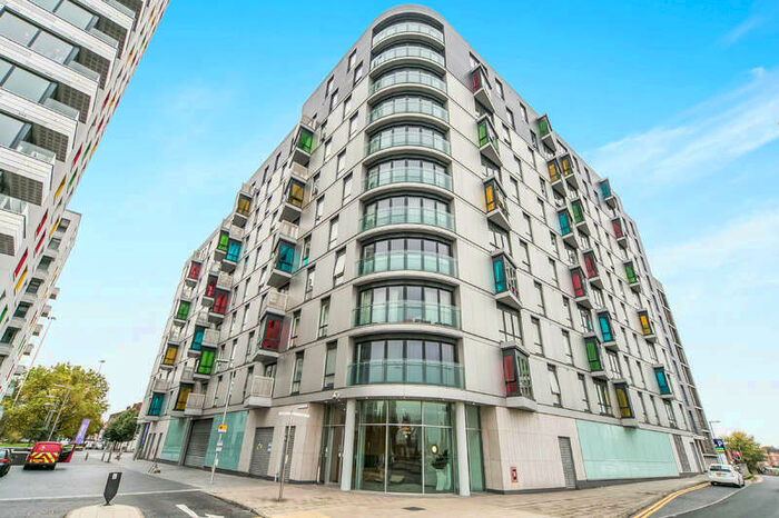 1 Bedroom Apartment To Rent In Chatham Place, Reading, RG1