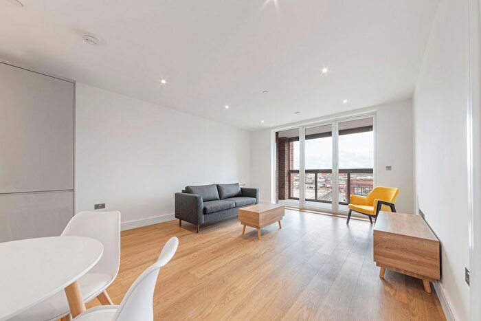 1 Bedroom Flat To Rent In Pershore Street, Birmingham, B5