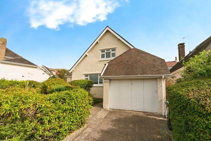3 Bedroom Detached House For Sale In Aber Drive, Llandudno, Conwy, LL30