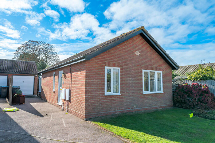 2 Bedroom Detached Bungalow For Sale In White Horse Close, Felixstowe, IP11