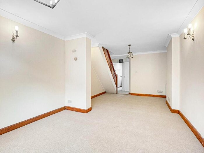 2 Bedroom End Of Terrace House For Sale In Sturton Street, Cambridge, CB1
