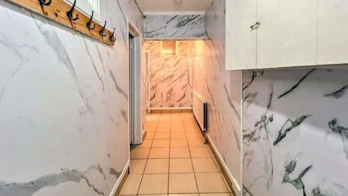 1 Bedroom Flat To Rent In Albany Road, Bristol, BS6