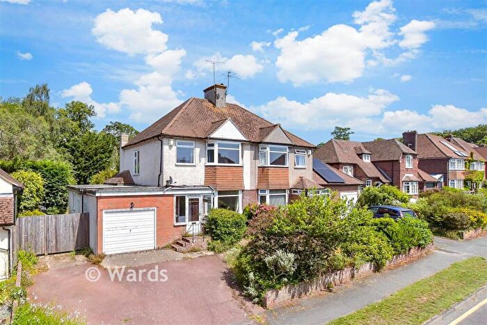 3 Bedroom Semi Detached House For Sale In Manwood Avenue, Canterbury, Kent, CT2