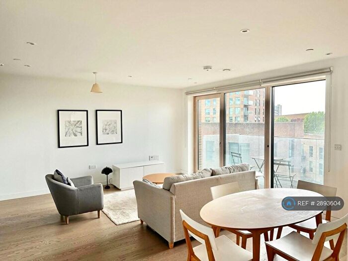 1 Bedroom Flat To Rent In Victory Place, London, SE17