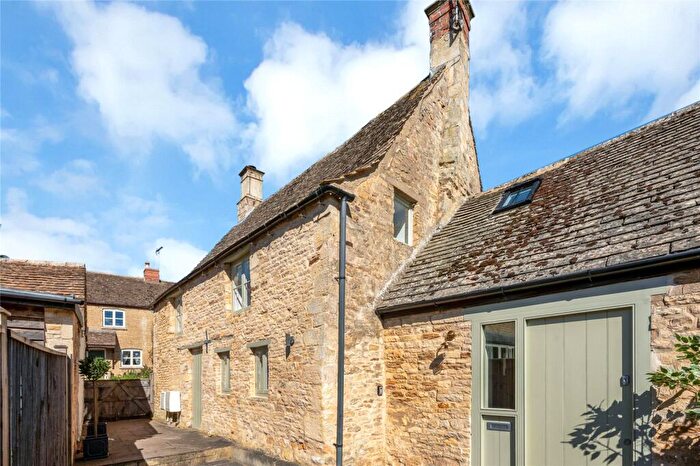 3 Bedroom Detached House For Sale In West Street, Kings Cliffe, PE8