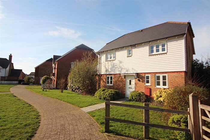 3 Bedroom Detached House To Rent In Emerald Walk, Kings Hill, ME19