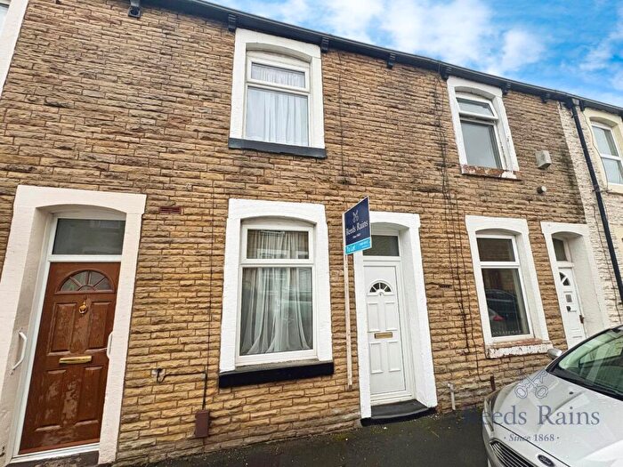 2 Bedroom Terraced House To Rent In Fir Street, Burnley, Lancashire, BB10