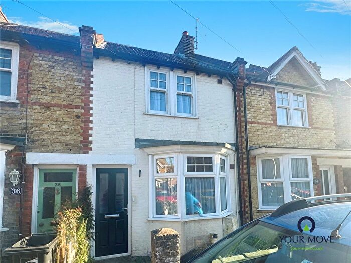2 Bedroom Terraced House To Rent In Magdala Road, Broadstairs, Kent, CT10