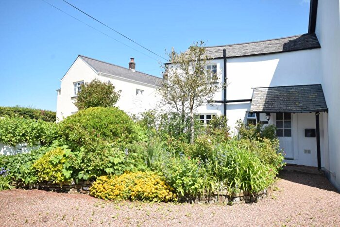 1 Bedroom Cottage To Rent In The Pines, Eastleigh, EX39