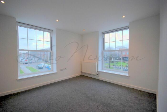 1 Bedroom Flat To Rent In Fretherne Road, Welwyn Garden City AL8