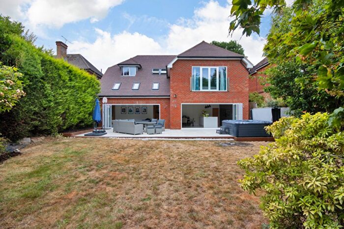 6 Bedroom Detached House For Sale In Serpentine Road, Sevenoaks, Kent, TN13