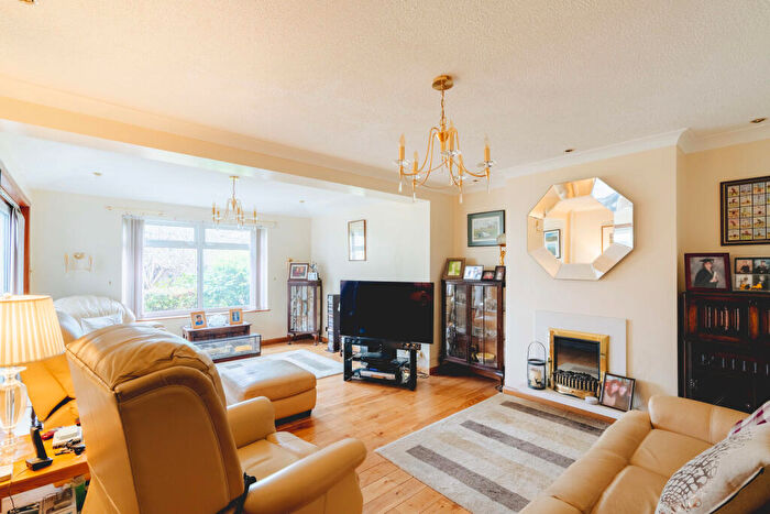 3 Bedroom Semi-Detached House For Sale In Rannoch Road, Filton Park, Bristol, BS7