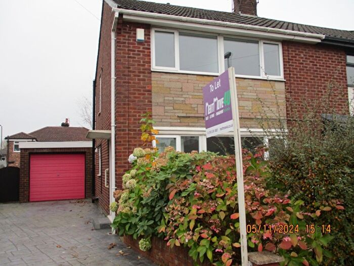 3 Bedroom Semi-Detached House To Rent In Gilda Road, Worsley, Manchester, M28