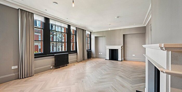 4 Bedroom Terraced House To Rent In North Audley Street, Marble Arch, W1K