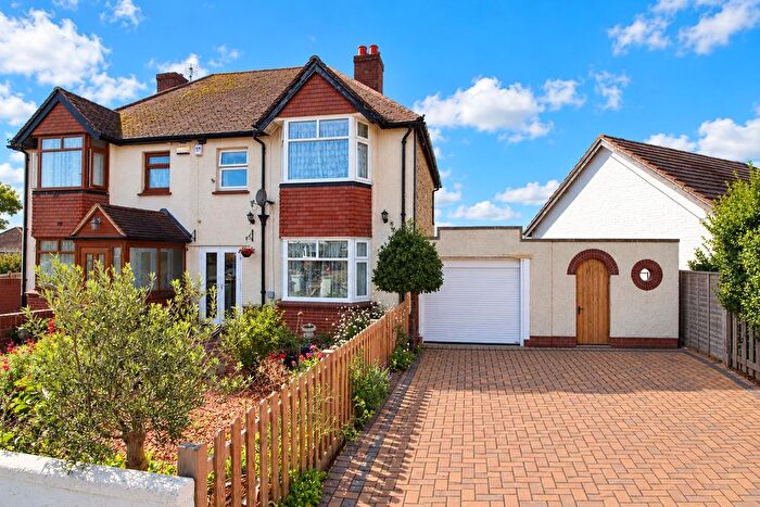 3 Bedroom Semi Detached House For Sale In Margate Road, Ramsgate, CT12