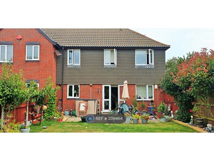 3 Bedroom Terraced House To Rent In Portsmouth Road, Clacton-On-Sea, CO15