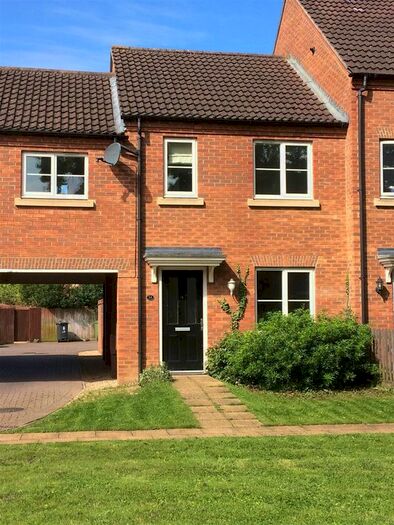 3 Bedroom Property To Rent In Swan Road, Dereham, Norfolk, NR19
