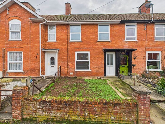 3 Bedroom Terraced House For Sale In Kidsbury Road, Bridgwater, TA6